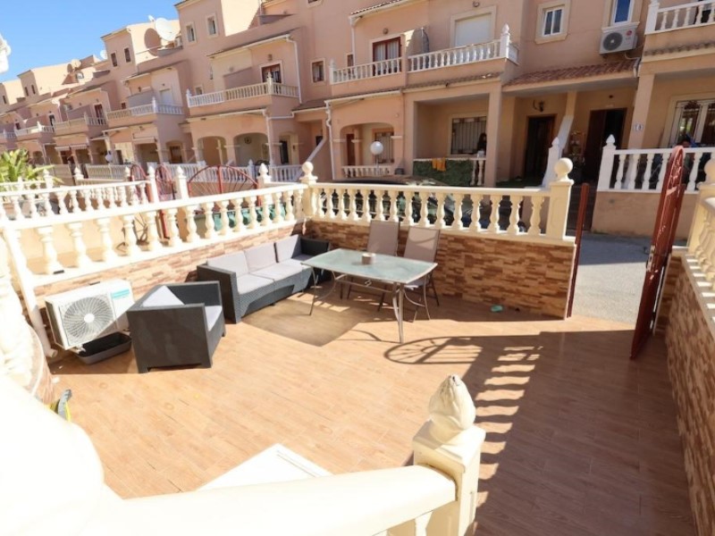 Townhouse in Orihuela, Alicante, Spanien 3 Schlafzimmer,  Nr. 198432