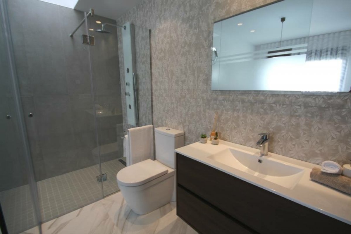 Huvila Campoamor, Alicante, Espanja 3 makuuhuonetta, 168 m2 No. 168852