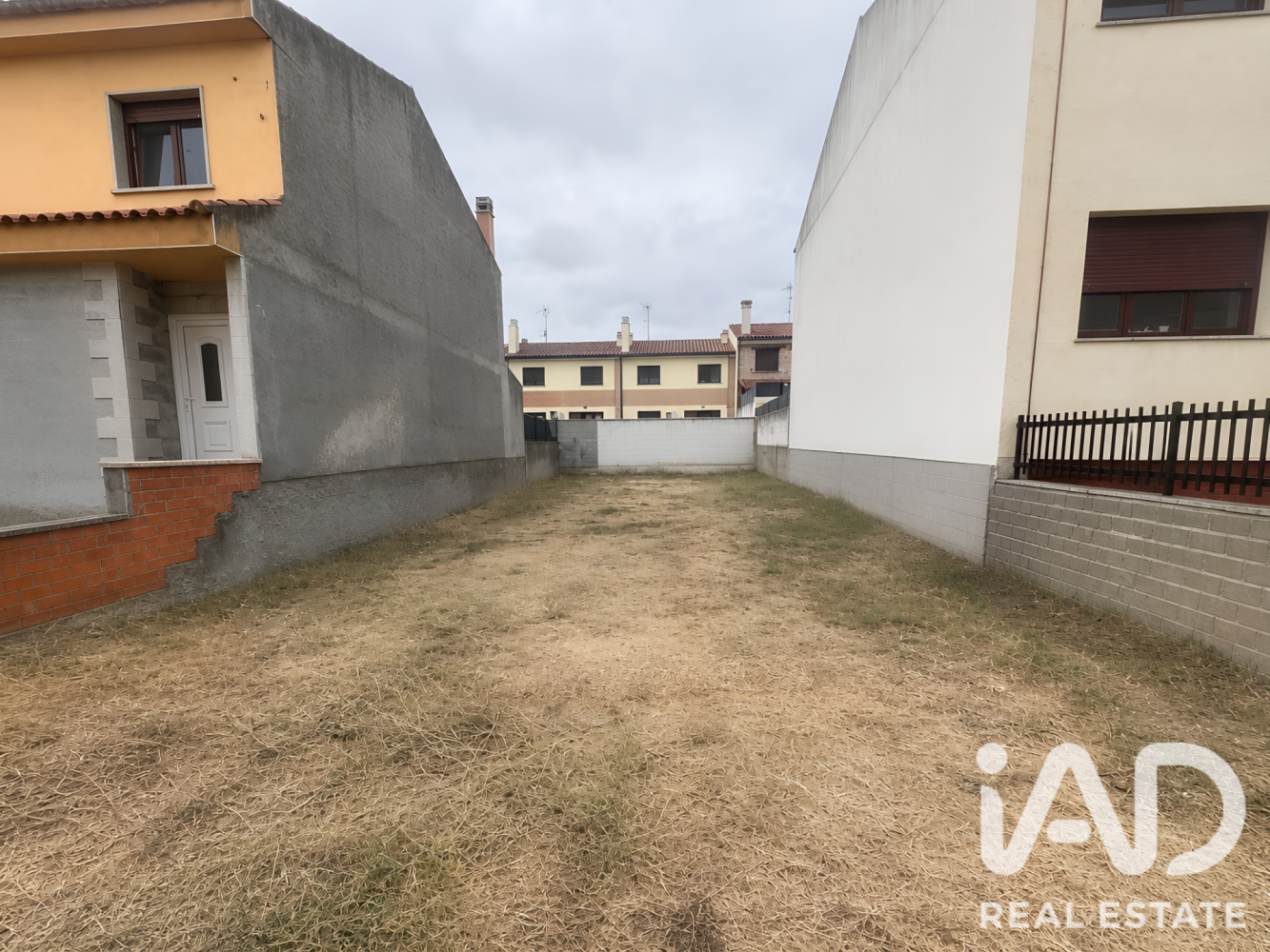 Land plot à Ciudad Rodrigo, Salamanca, Espagne 240 m2 No. 198675