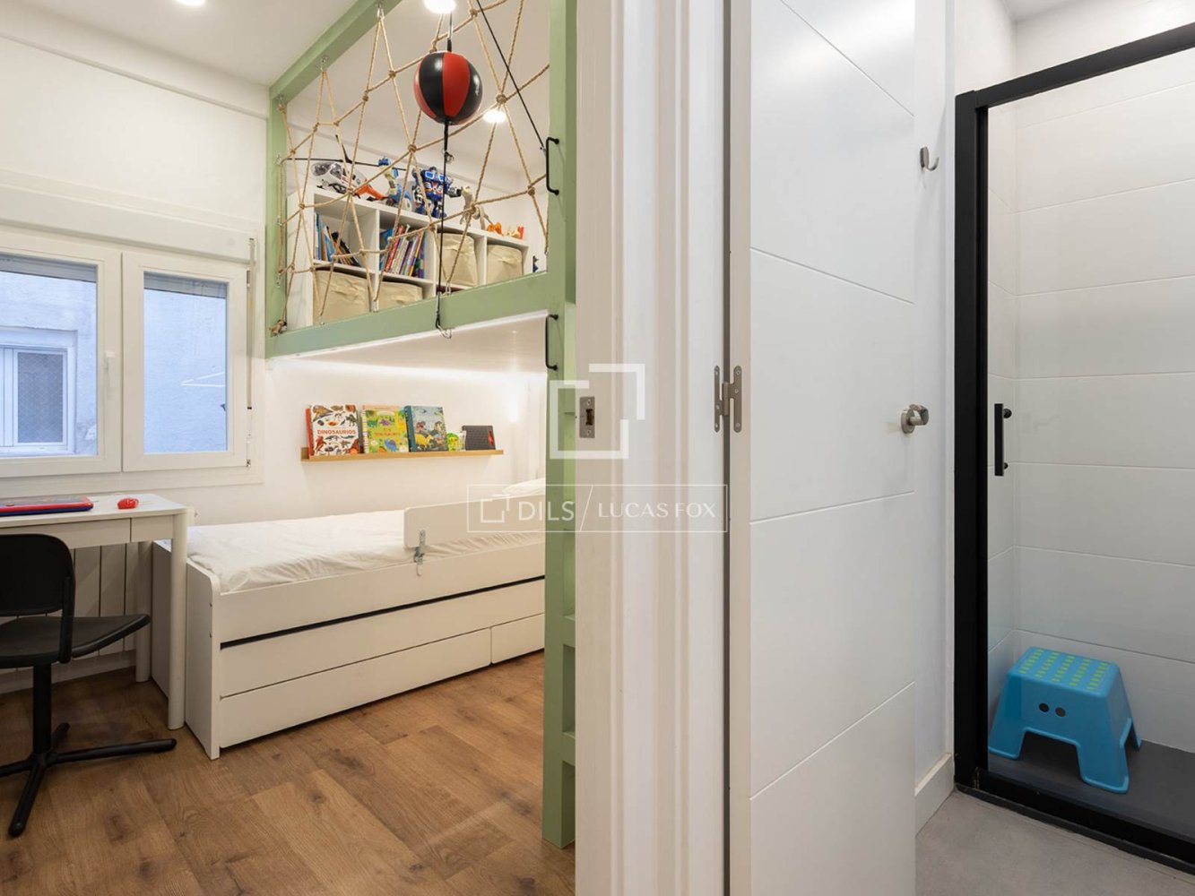 Appartamento a Barcelona, Spagna 3 camere da letto, 77 mq. N° 197624