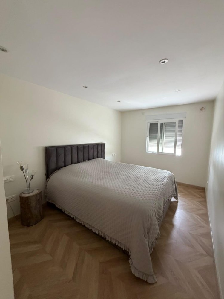 Villa a Torrevieja, Alicante, Spagna 4 camere da letto, 95 mq. N° 198371