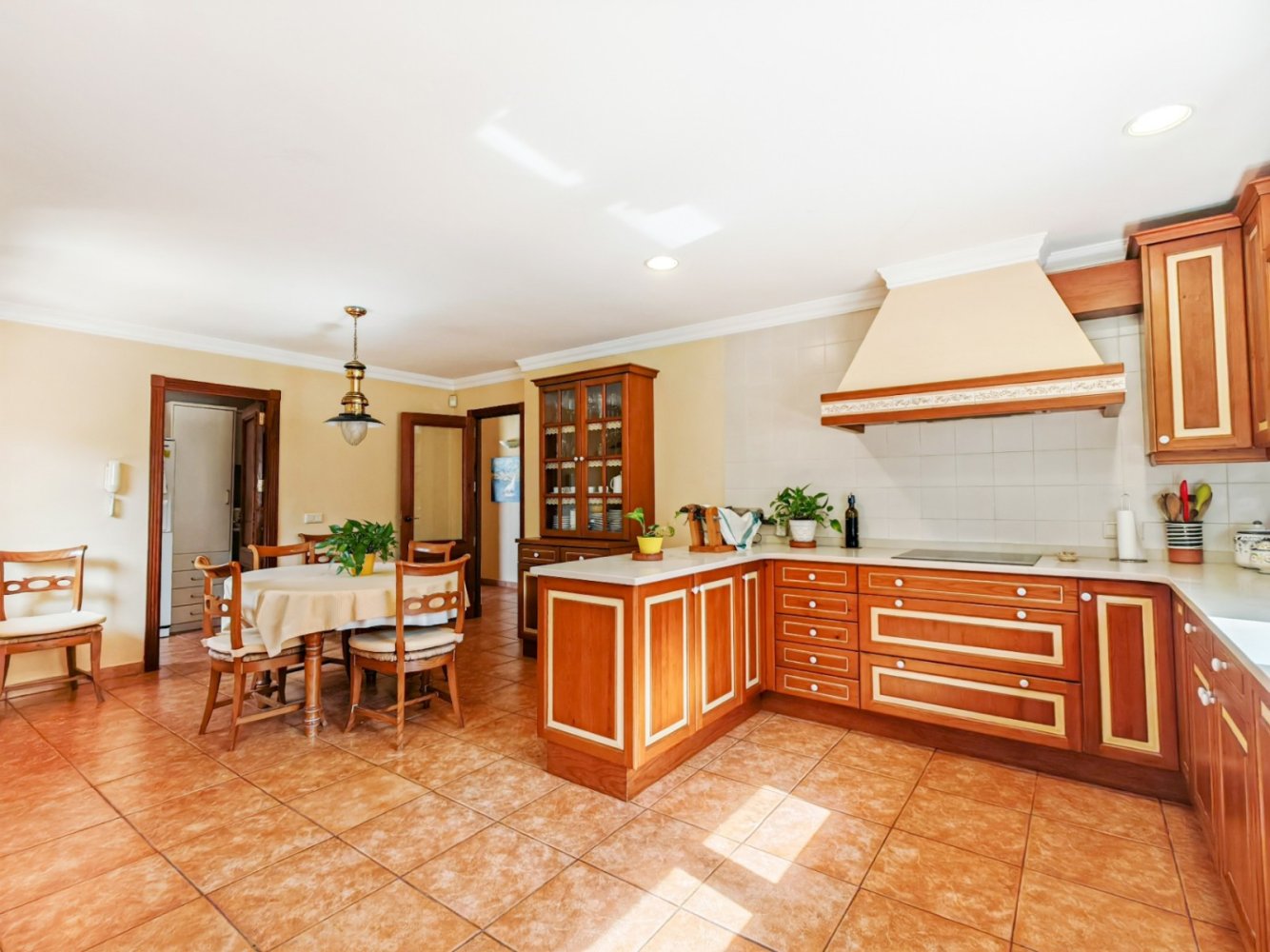 Villa à Denia, Alicante, Espagne 5 chambres, 489 m2 No. 197947