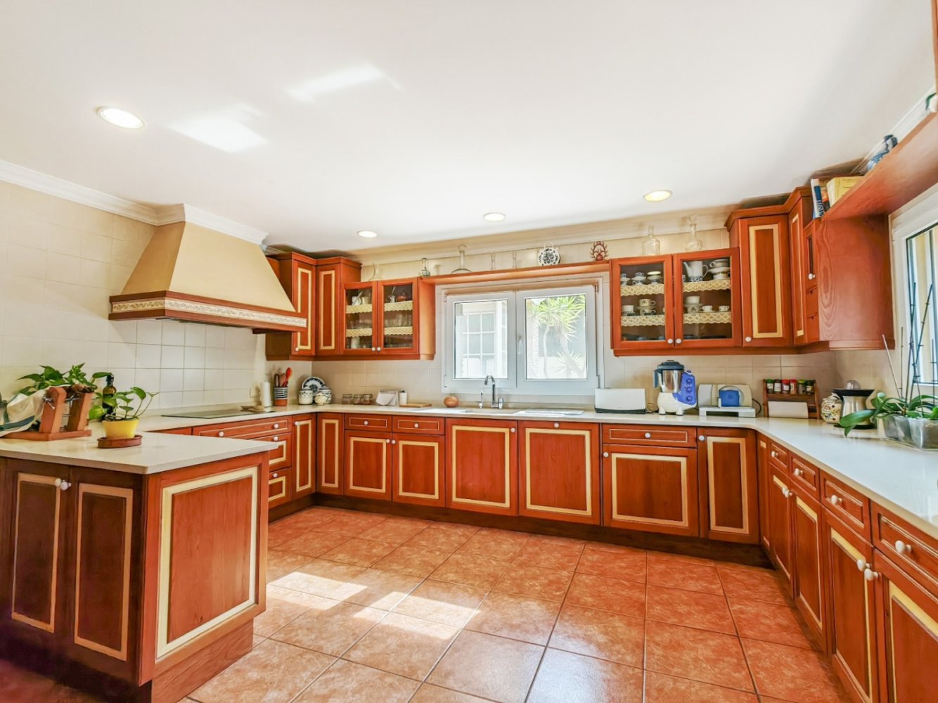 Villa à Denia, Alicante, Espagne 5 chambres, 489 m2 No. 197947