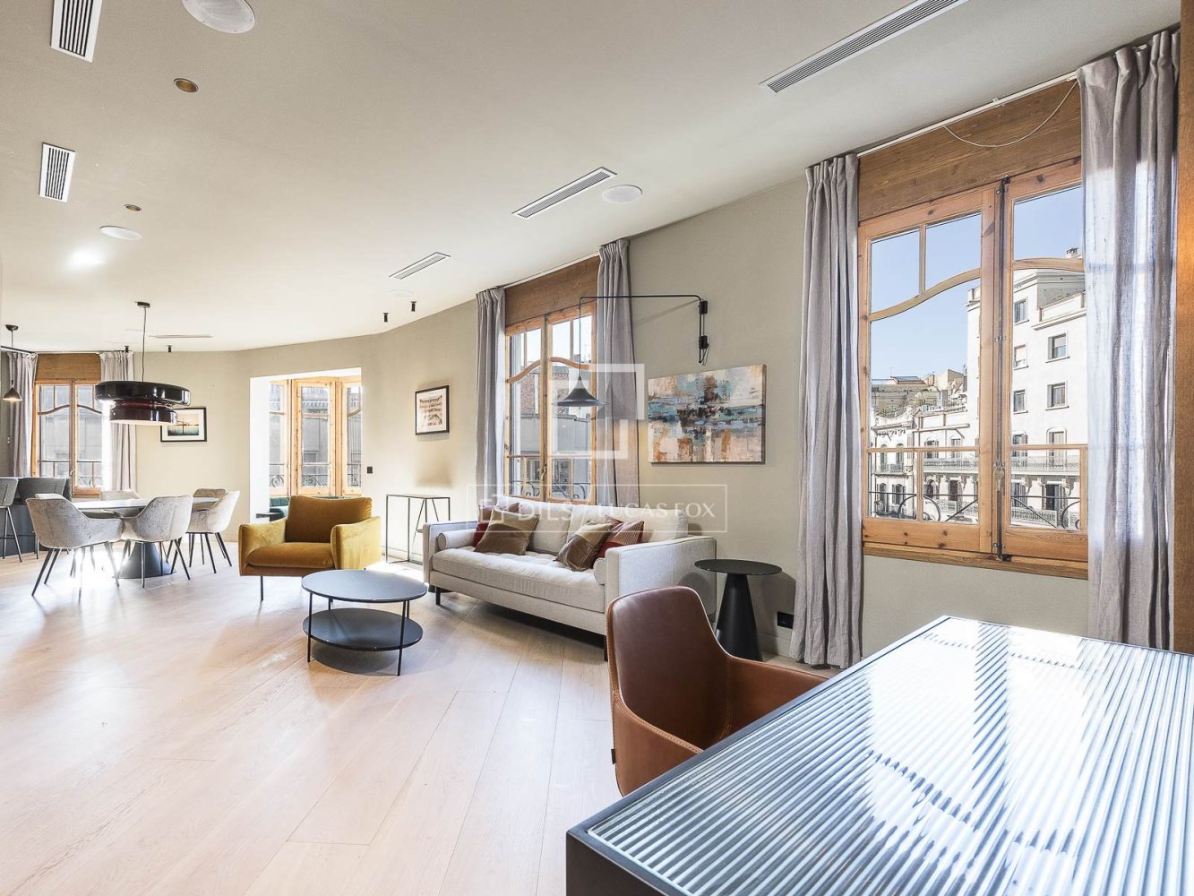 Apartamento en Barcelona, España 3 dormitorios, 185 m2 No. 198500