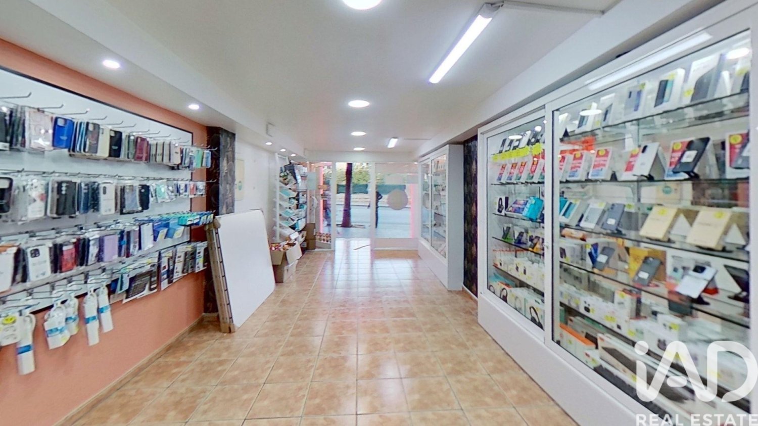 Komerciāls īpašums Alicante, Spānijā 60 m2 Nr. 197695