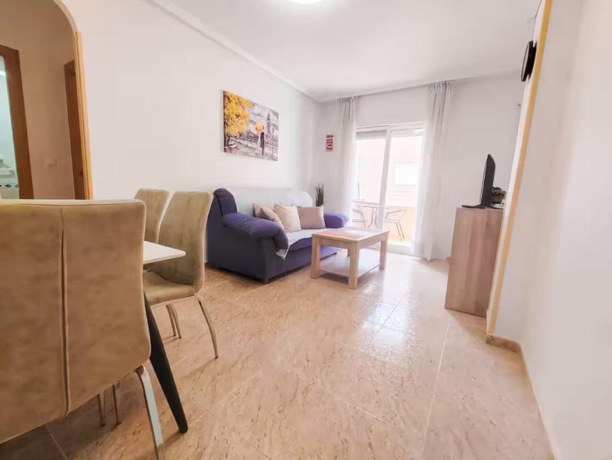 Huoneisto Nueva Torrevieja, Alicante, Espanja 2 makuuhuonetta, 52 m2 No. 197149