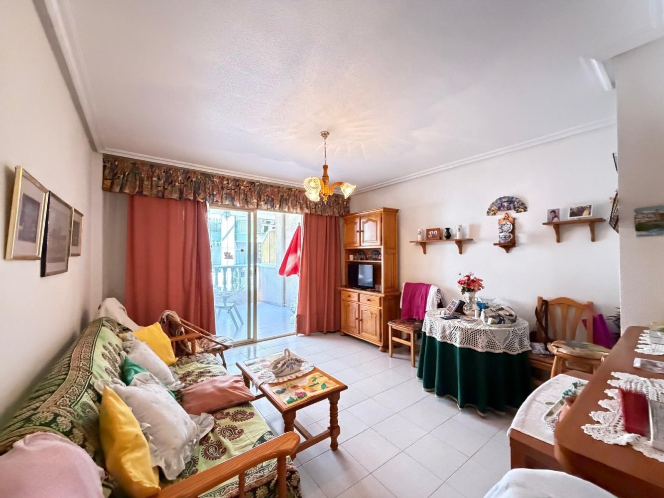 Apartament w Torrevieja, Alicante, Hiszpania 1 sypialnia, 50 mkw. nr 197044
