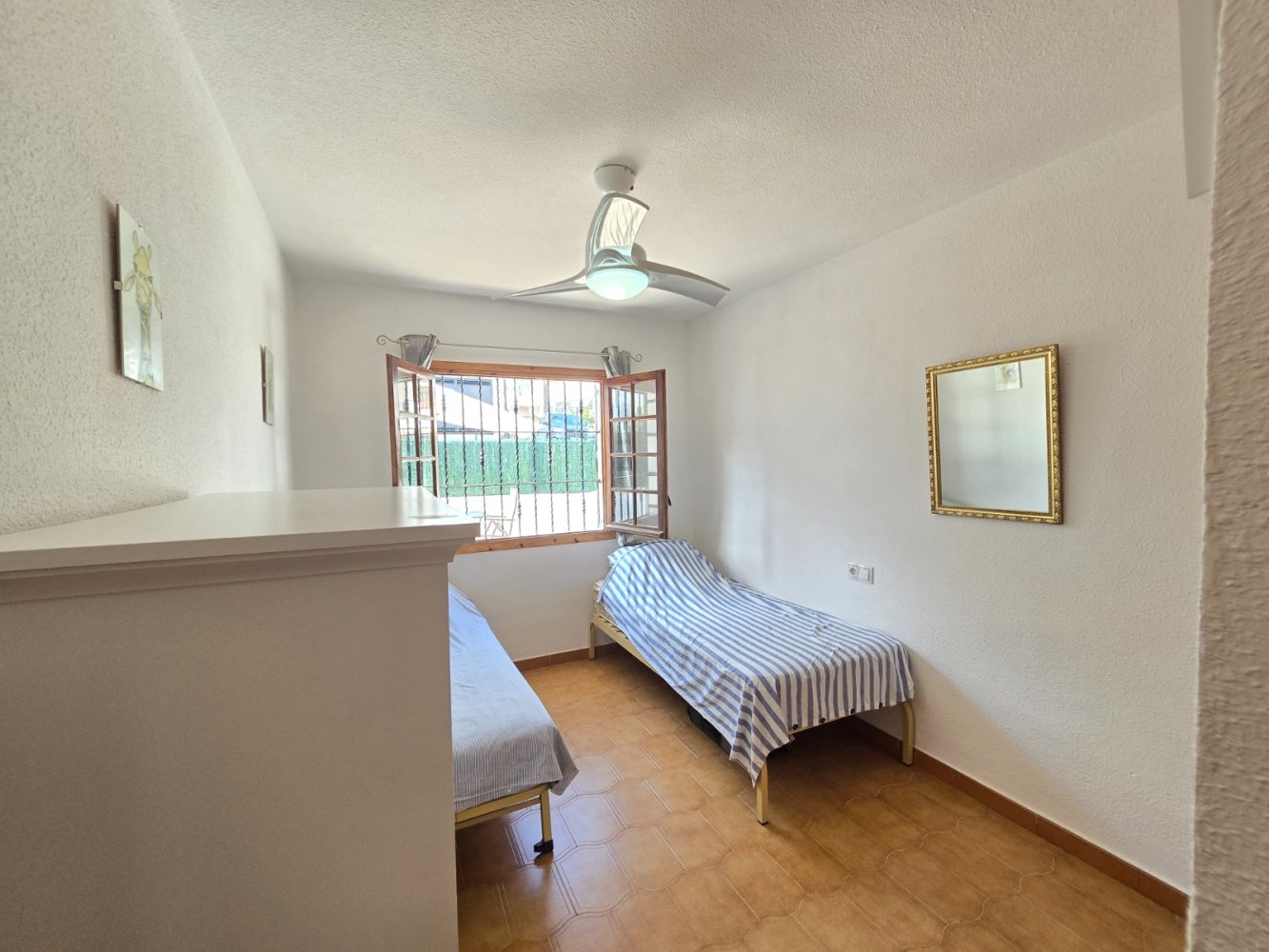 Villetta a schiera a Alicante, Spagna 2 camere da letto, 66 mq. N° 198291