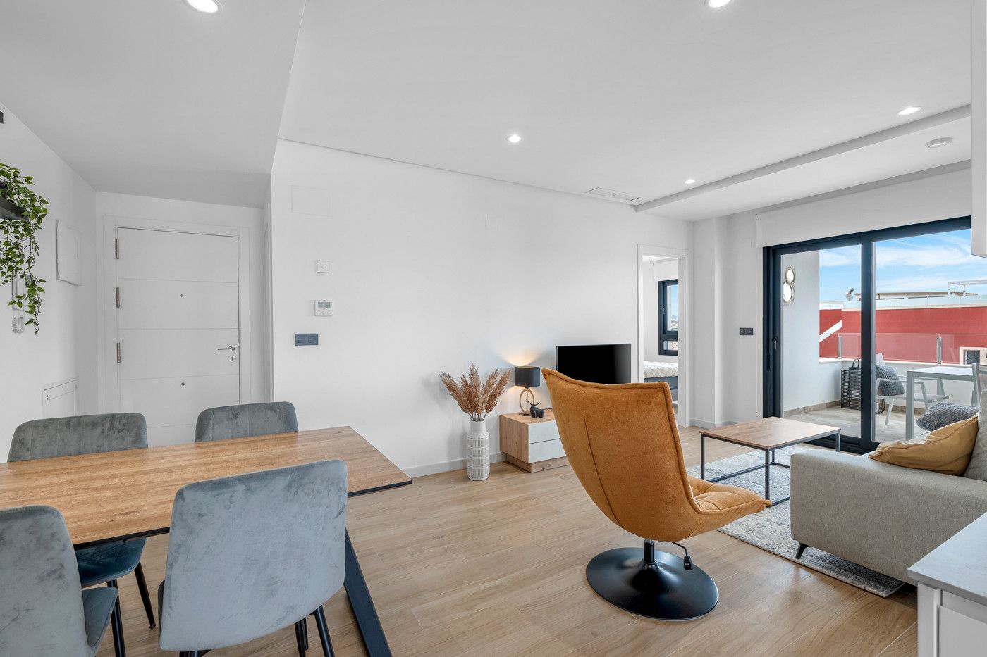 Apartment in Los Altos, Alicante, Spain 74 sq.m. No. 197040
