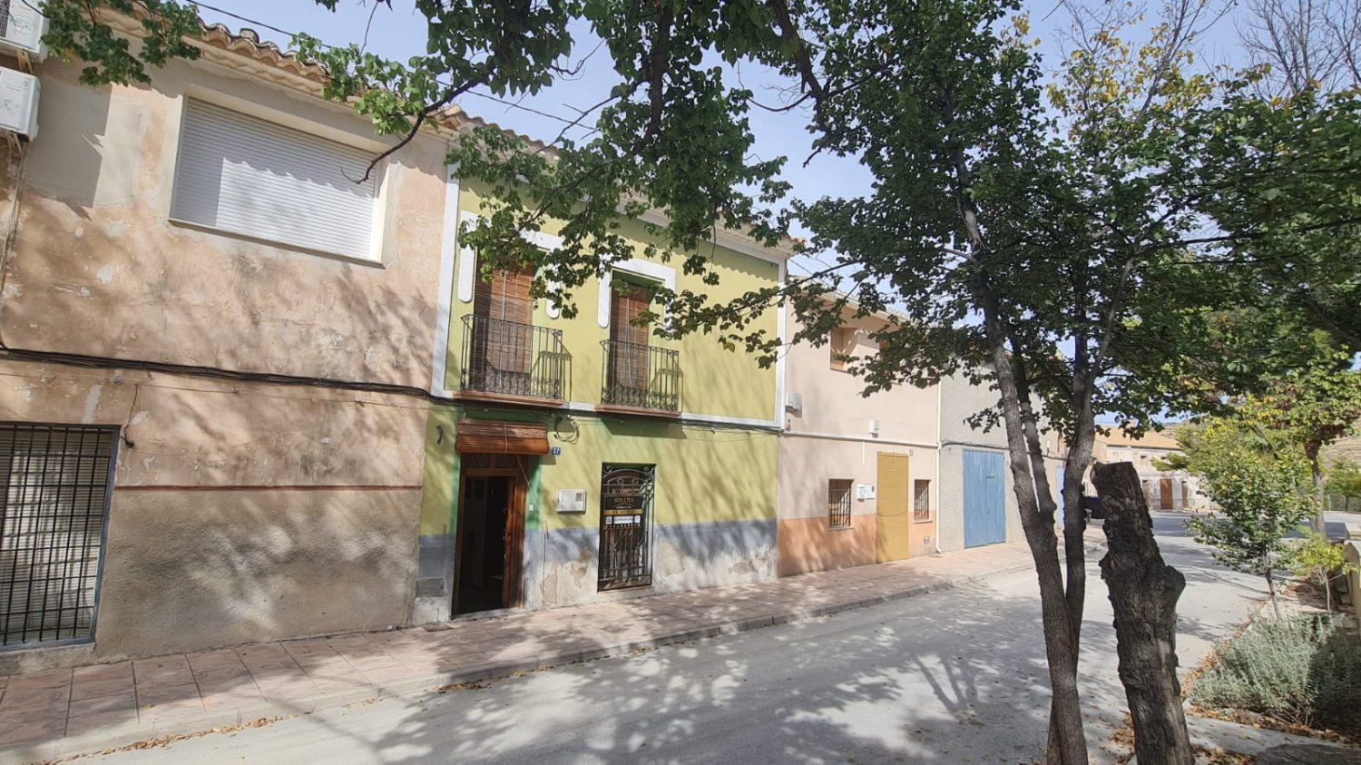 Casa adosada en Pinoso, Alicante, España 5 dormitorios, 186 m2 No. 198957