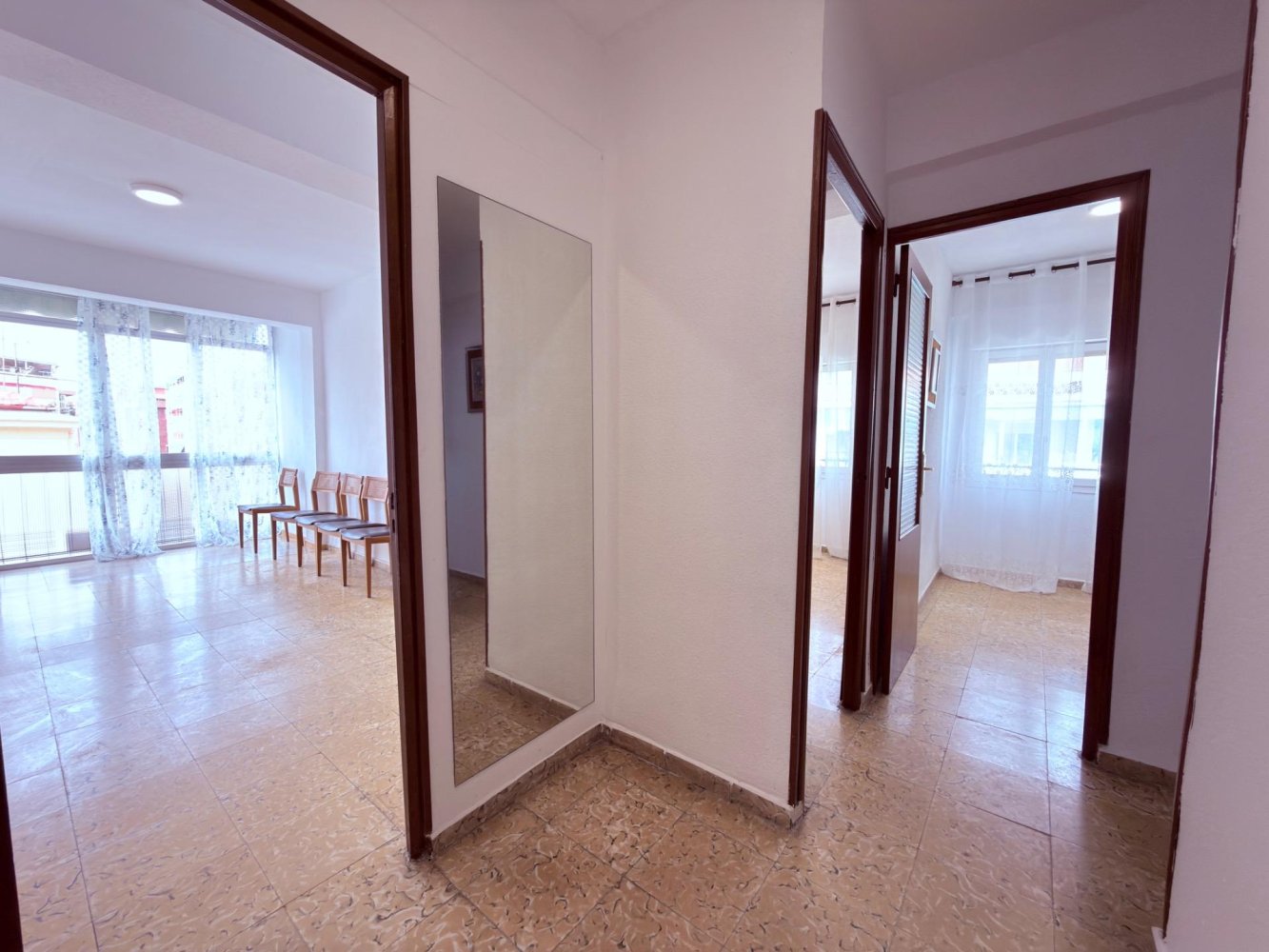 Apartamento en Alicante, España 1 dormitorio, 68 m2 No. 198741