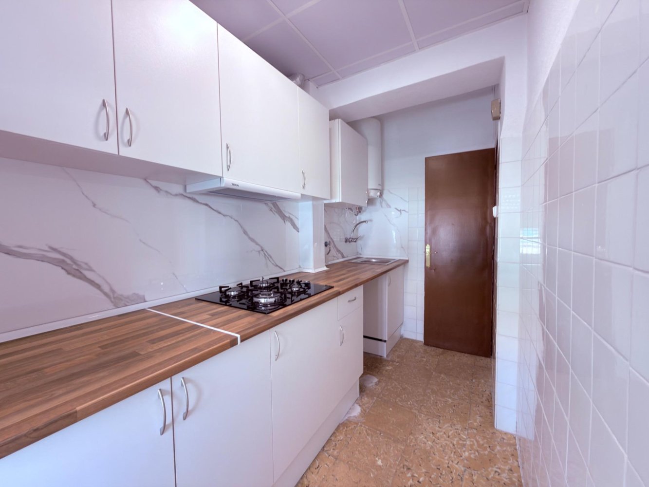 Apartamento en Alicante, España 1 dormitorio, 68 m2 No. 198741