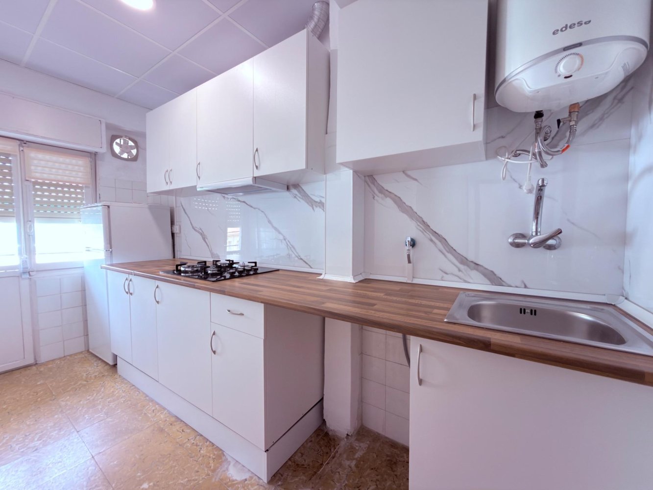 Apartamento en Alicante, España 1 dormitorio, 68 m2 No. 198741