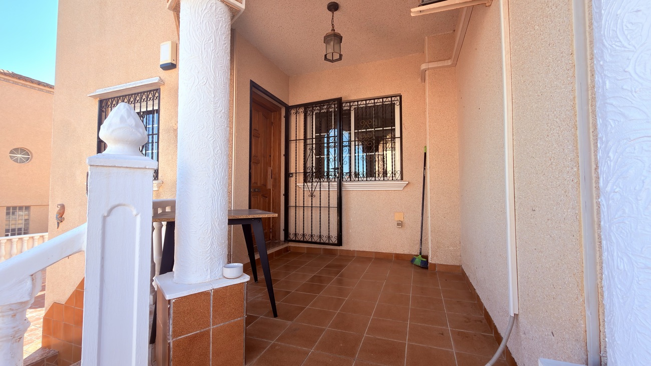 Villetta a schiera a Alicante, Spagna 3 camere da letto, 91 mq. N° 198290