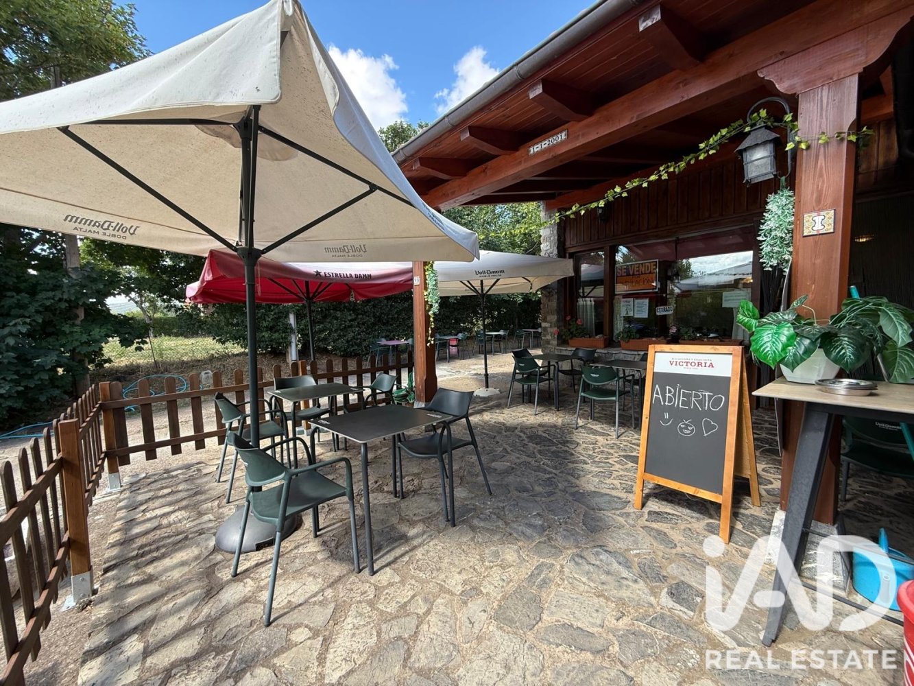 Villa in Valdepielago, Leon, Spanien 3 Schlafzimmer, 320 m2 Nr. 197885