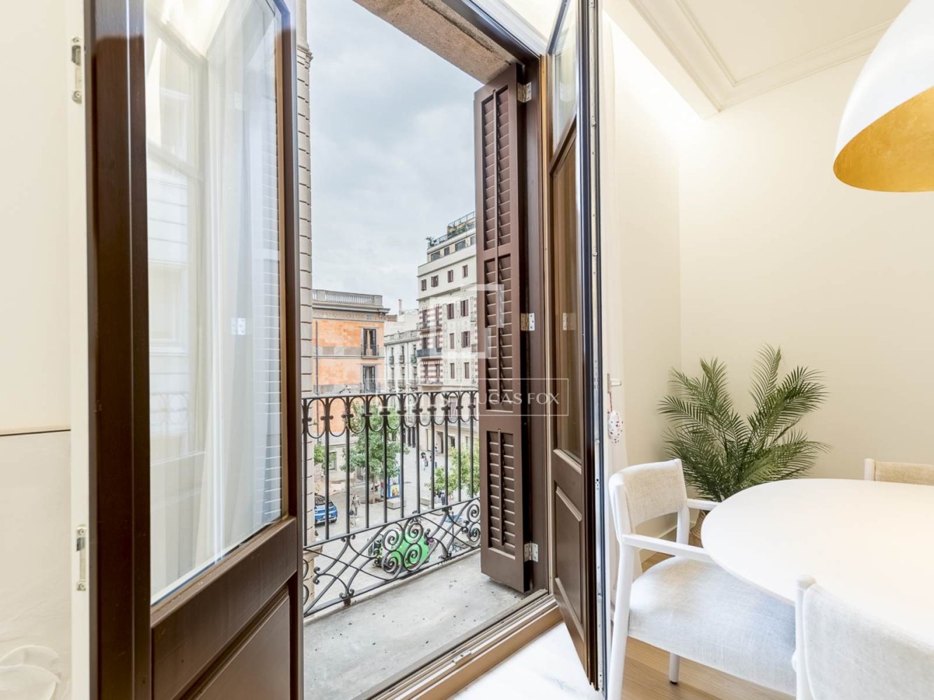 Apartment à Barcelona, Espagne 3 chambres, 162 m2 No. 199167