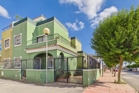 Casa adosada en San Javier, Murcia, España 3 dormitorios,  No. 197097