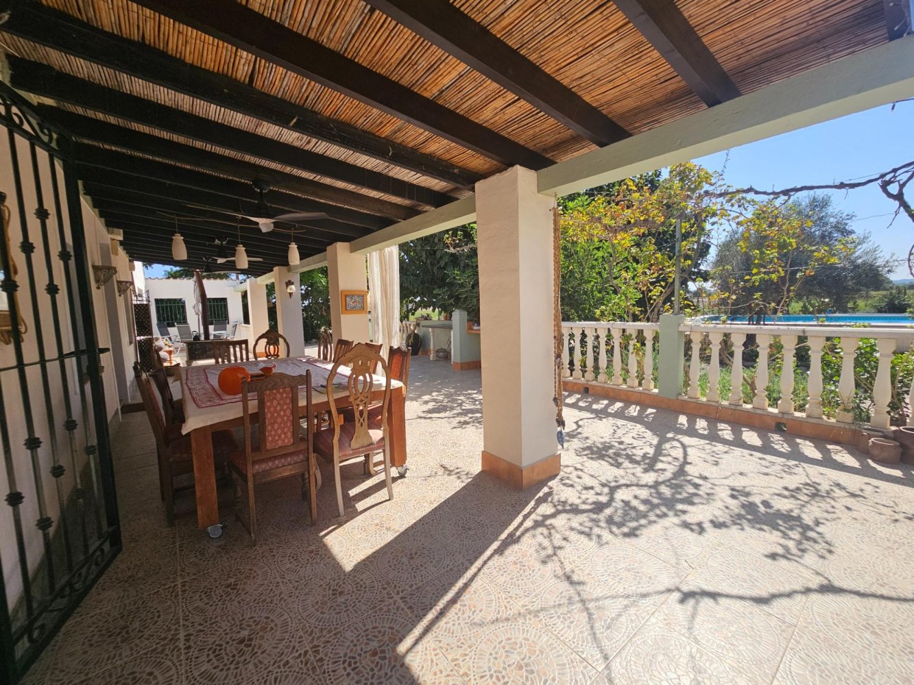 Villa a Orihuela, Alicante, Spagna 5 camere da letto, 192 mq. N° 197239