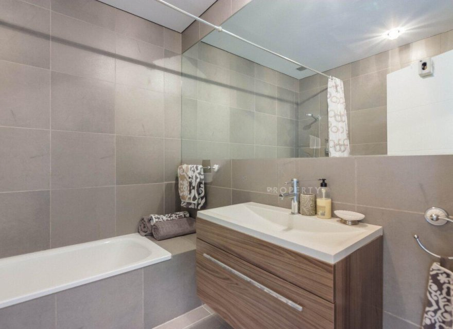 Huvila Tenerife, Espanja 3 makuuhuonetta, 250 m2 No. 199904