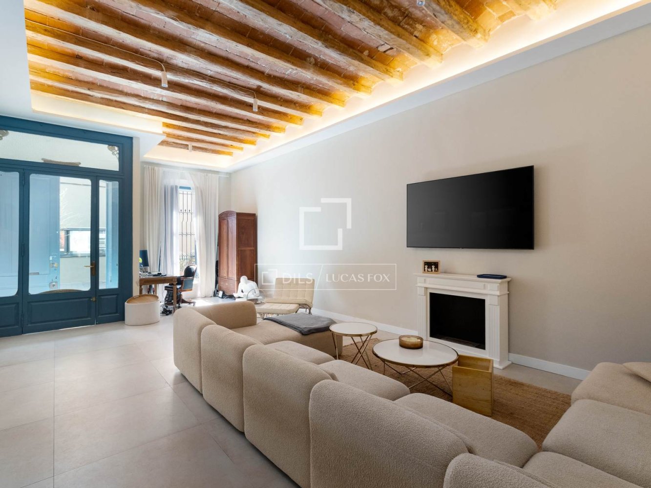 Villa in El Masnou, Barcelona, Spain 5 bedrooms, 379 sq.m. No. 197602