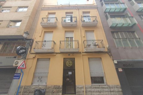 Propiedad comercial en Alicante, España 8 dormitorios, 427 m2 No. 198806