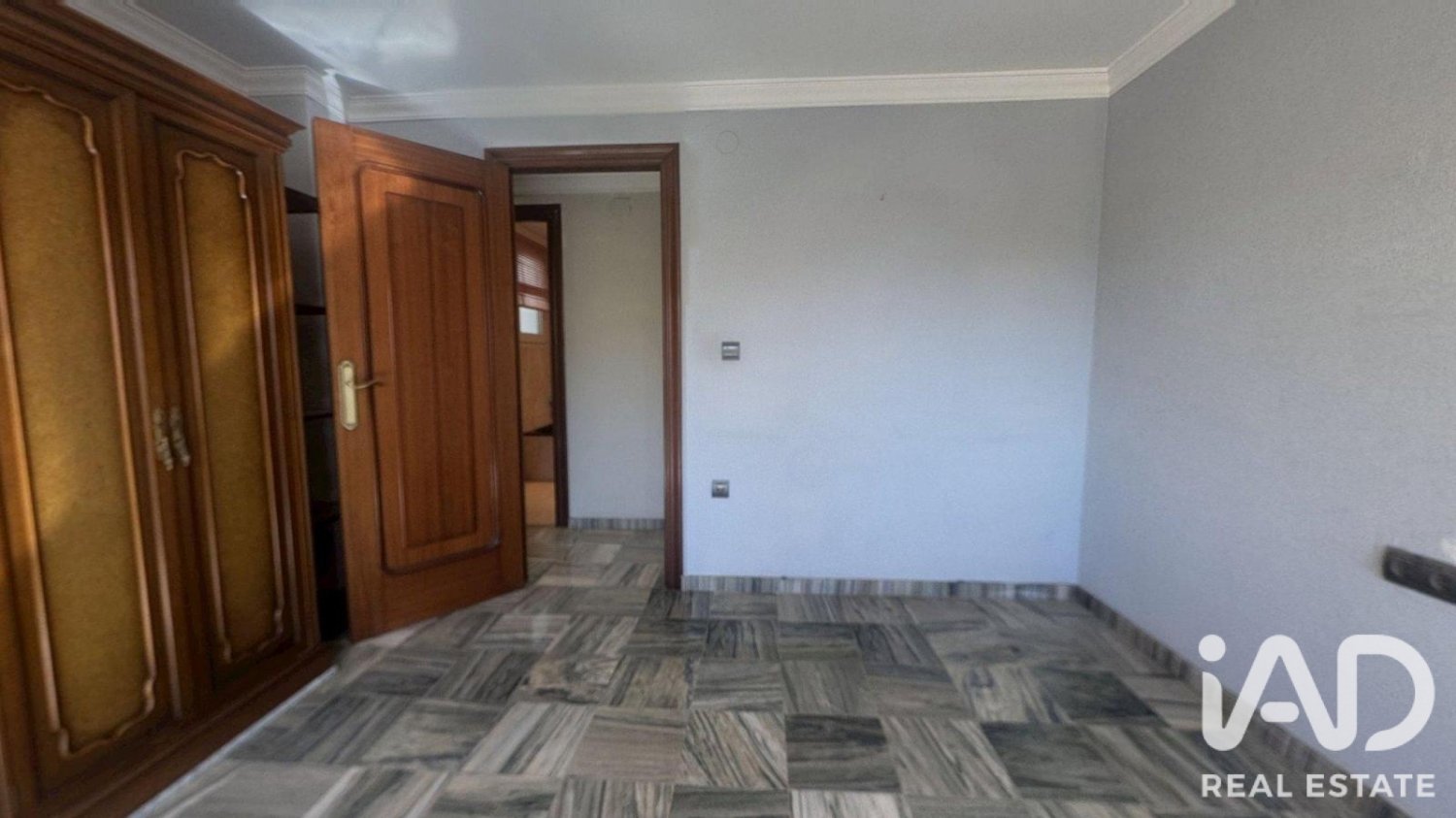 Dzīvoklis Petrer, Alicante, Spānijā 6 istabas, 171 m2 Nr. 197667