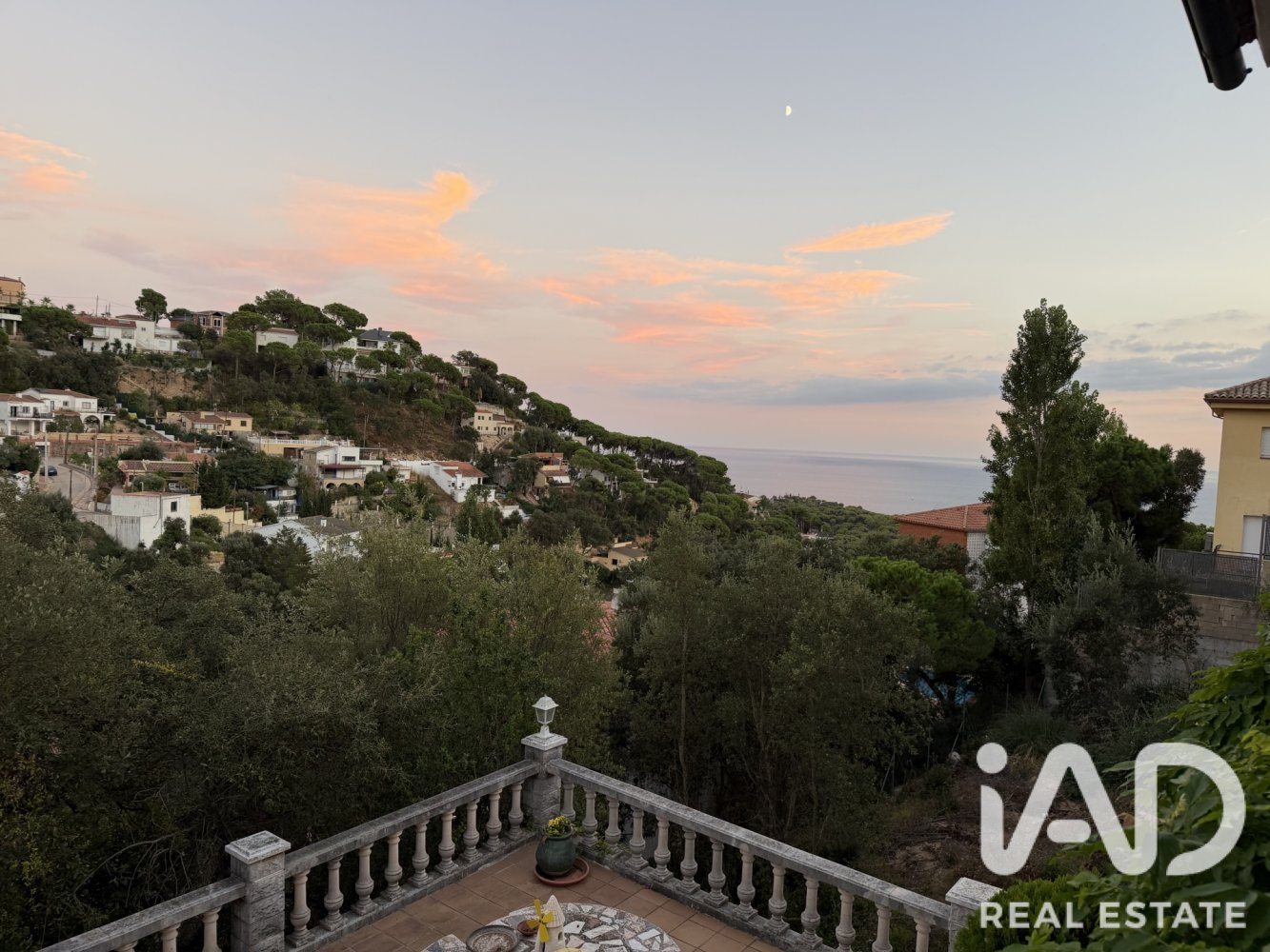 Māja Lloret de Mar, Girona, Spānijā 4 istabas, 310 m2 Nr. 197794