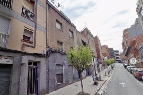 Dzīvoklis Badalona, Barcelona, Spānijā 3 istabas, 86 m2 Nr. 197533