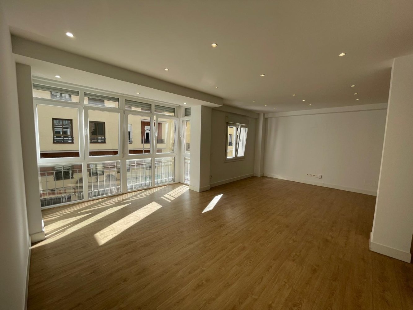 Apartment in Madrid, Spain 125 sq.m. No. 199025