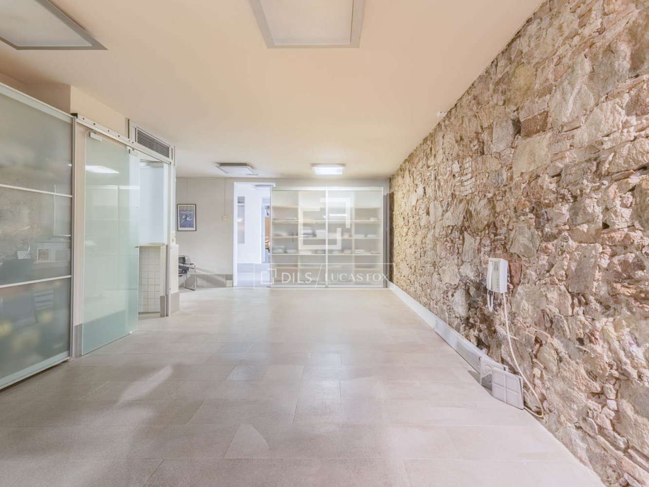 Huoneisto Barcelona, Espanja 2 makuuhuonetta, 250 m2 No. 161430