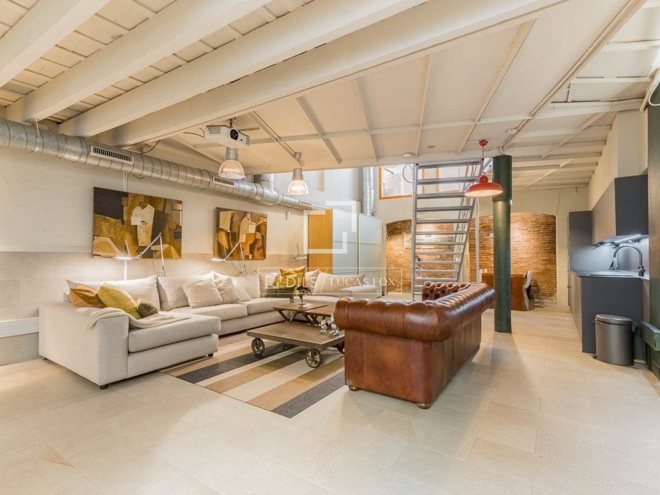 Huoneisto Barcelona, Espanja 2 makuuhuonetta, 250 m2 No. 161430