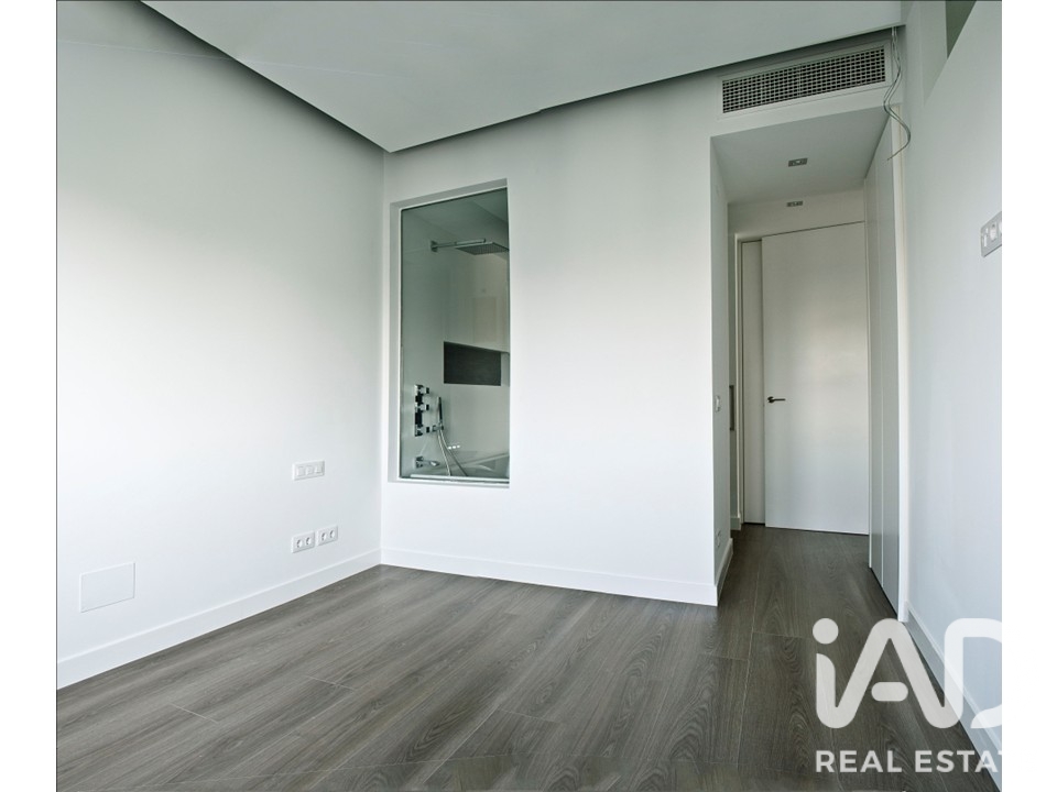 Apartment in Madrid, Spain 2 bedrooms, 122 sq.m. No. 197721