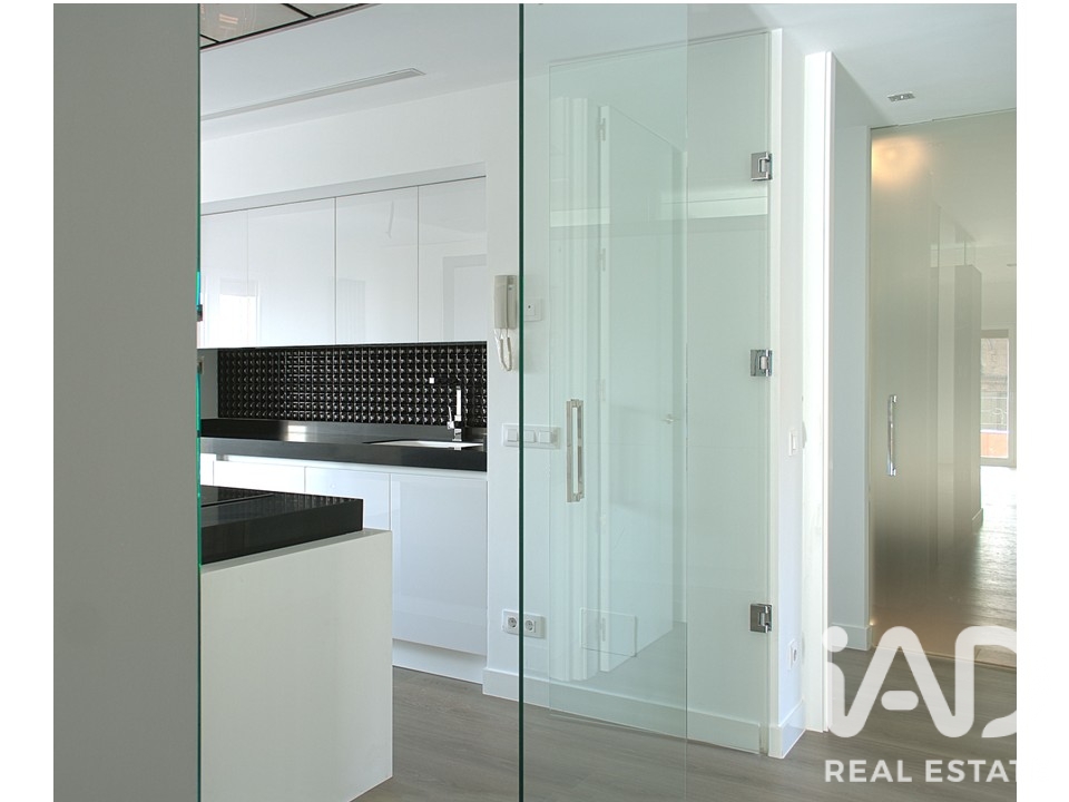 Apartment in Madrid, Spain 2 bedrooms, 122 sq.m. No. 197721