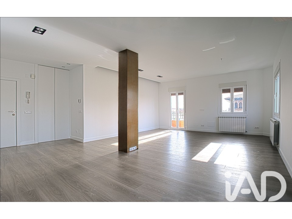 Apartment in Madrid, Spain 2 bedrooms, 122 sq.m. No. 197721