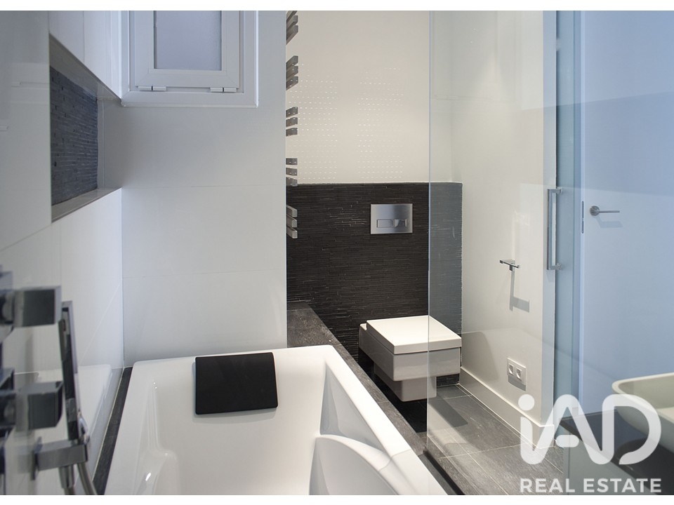 Apartment in Madrid, Spain 2 bedrooms, 122 sq.m. No. 197721