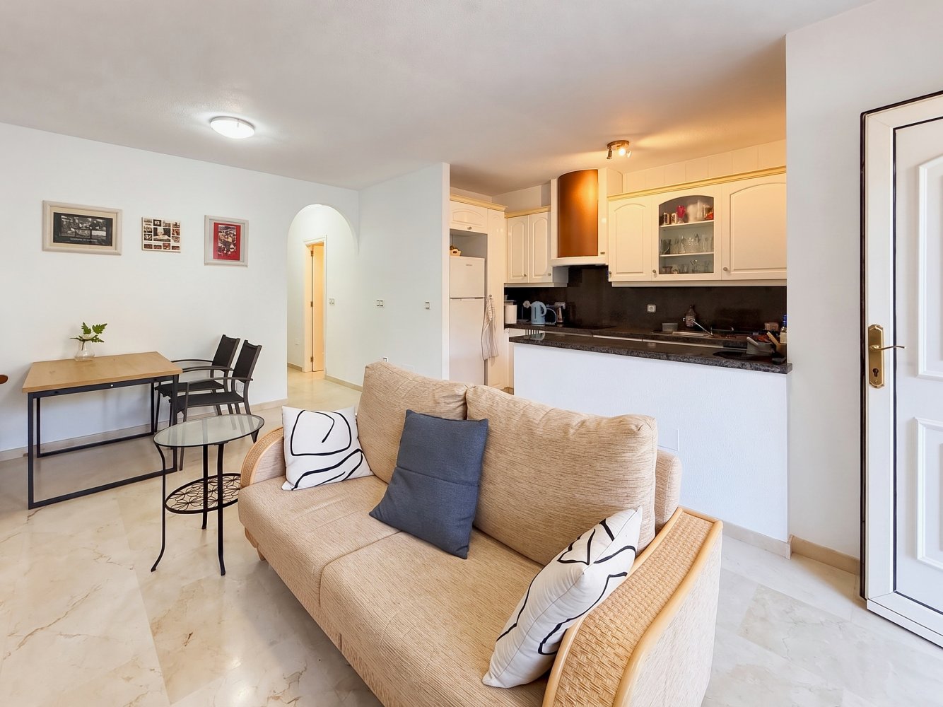 Townhouse à Alicante, Espagne 4 chambres,  No. 199180