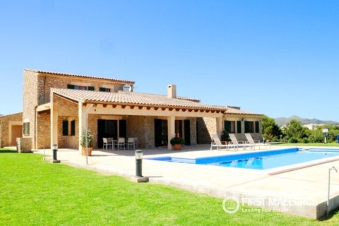 Finca en Arta, Mallorca, España 4 dormitorios, 268 m2 No. 197924