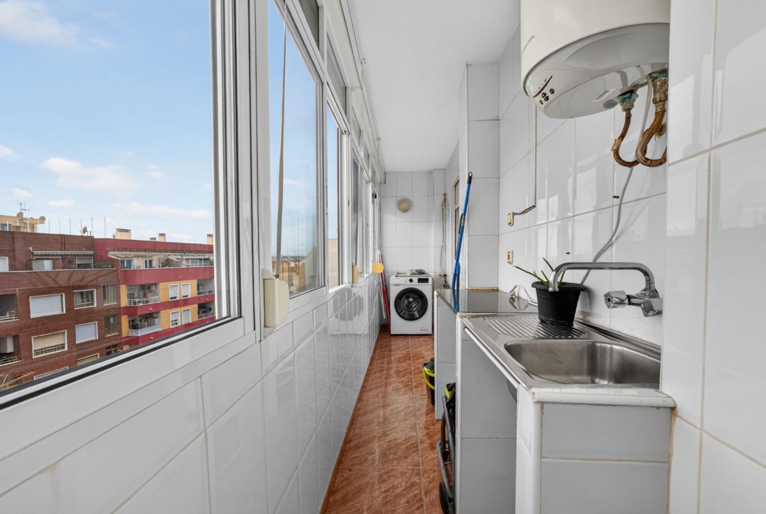 Apartamento en Torrevieja, Alicante, España 3 dormitorios, 134 m2 No. 199835