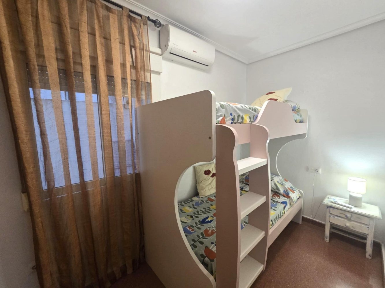 Dzīvoklis Torrevieja, Alicante, Spānijā 3 istabas, 125 m2 Nr. 197253