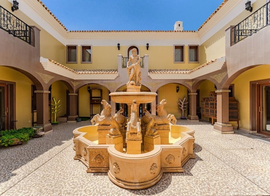 Villa en Tenerife, España 6 dormitorios, 963 m2 No. 199908