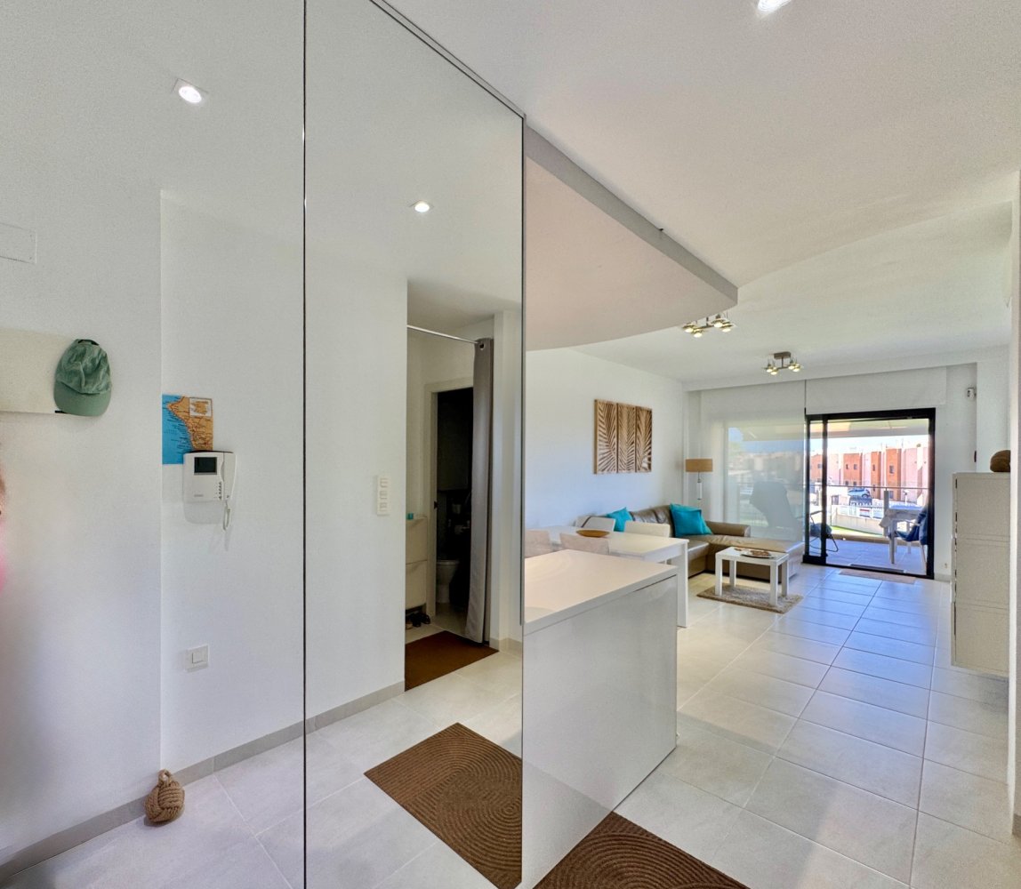 Apartment in Orihuela, Alicante, Spain 2 bedrooms, 72 sq.m. No. 197208