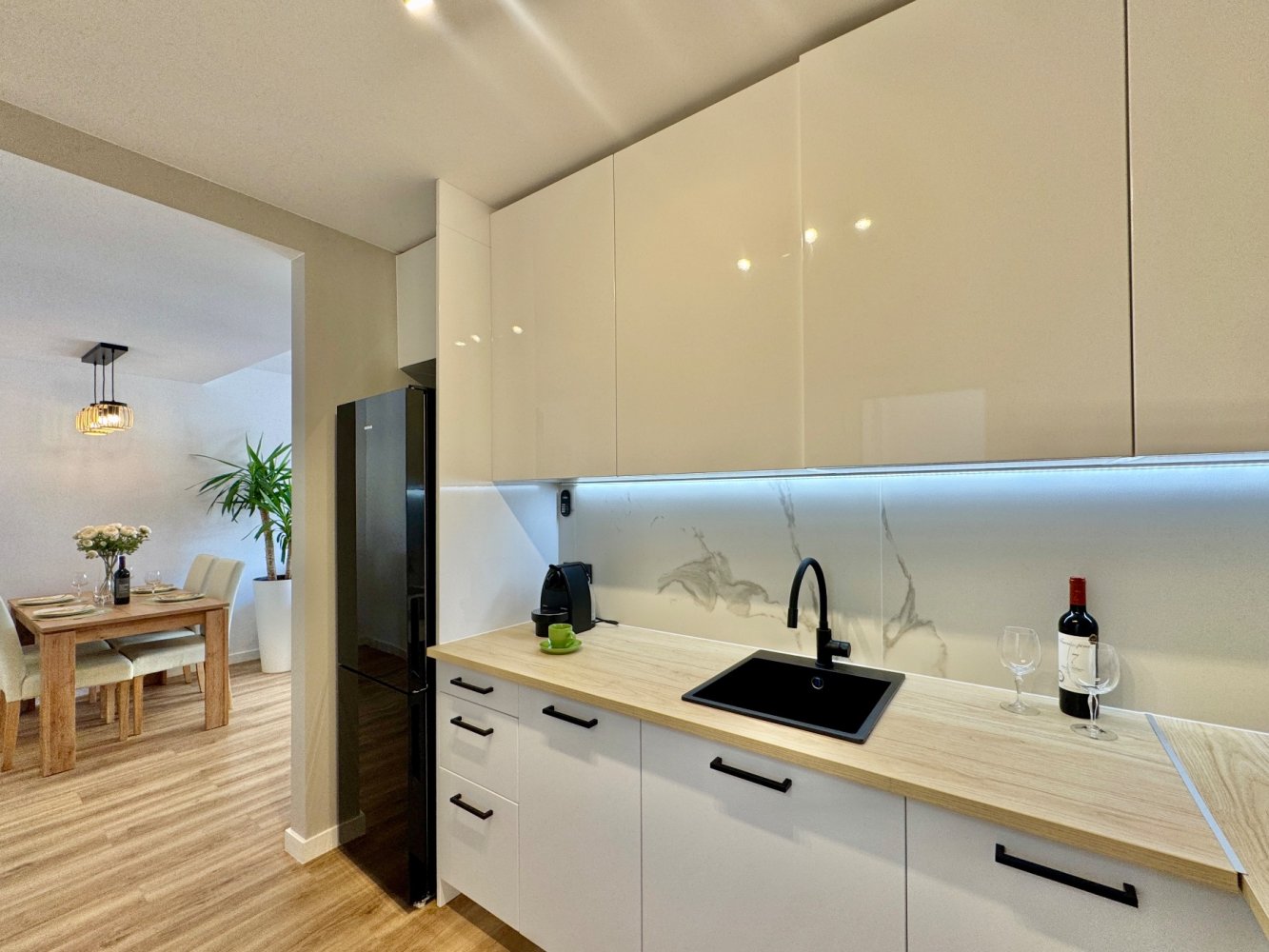 Kaupunkipientalo Alicante, Espanja 3 makuuhuonetta, 90 m2 No. 197465