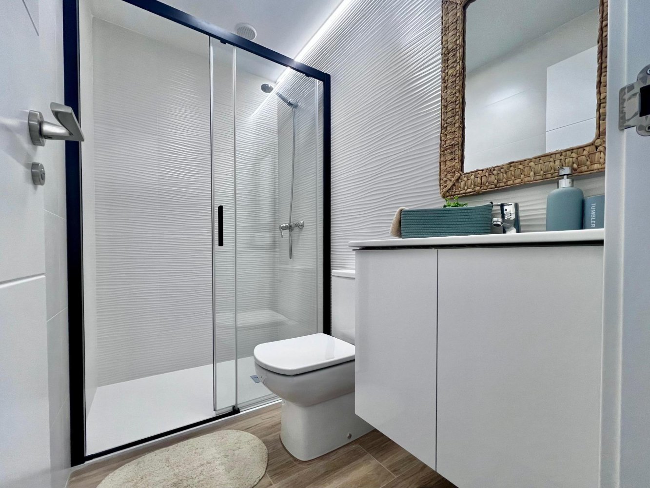 Apartament w Torrevieja, Alicante, Hiszpania 75 mkw. nr 198119