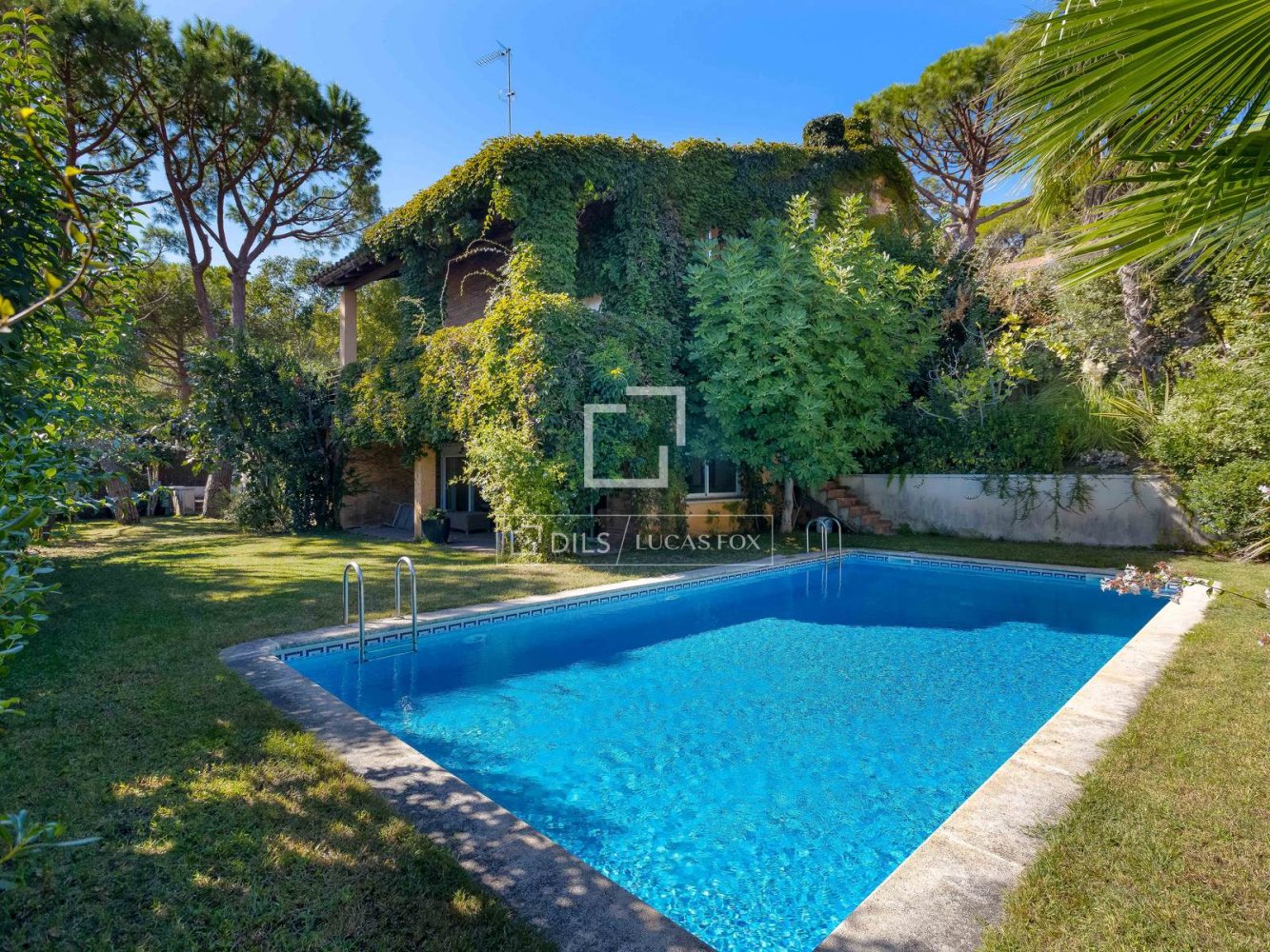 Villa à Cabrils, Barcelona, Espagne 4 chambres, 419 m2 No. 199159