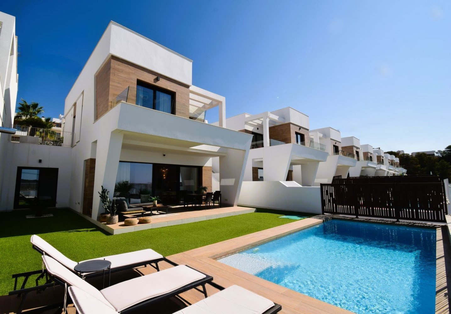 Villa a Benidorm, Alicante, Spagna 3 camere da letto, 149 mq. N° 198206