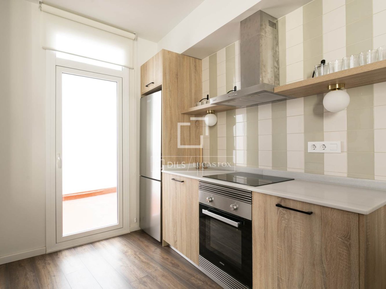Appartamento a Barcelona, Spagna 3 camere da letto, 84 mq. N° 197608