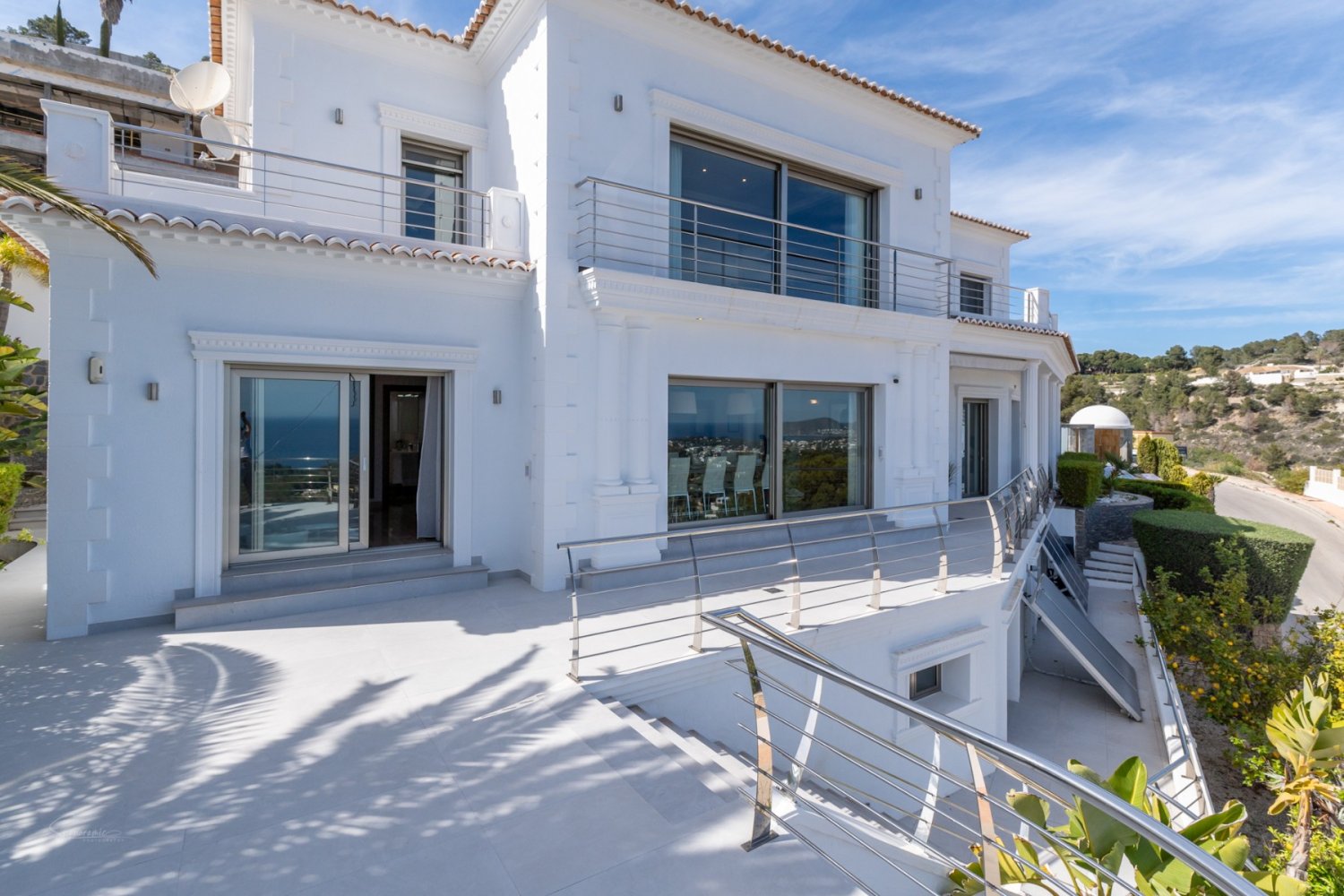 Villa in Benissa, Alicante, Spain 4 bedrooms, 366 sq.m. No. 188991