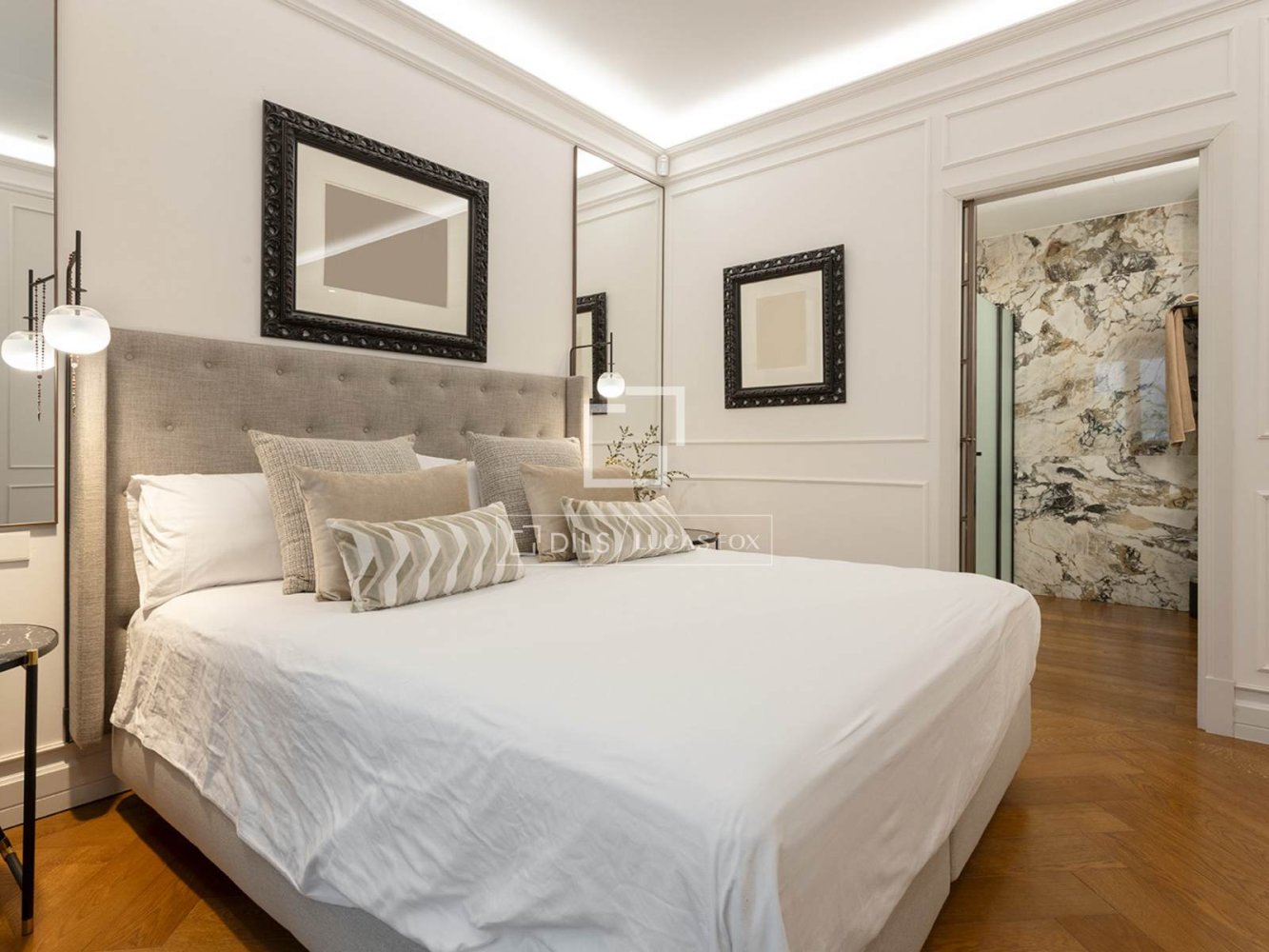 Apartamento en Barcelona, España 3 dormitorios, 250 m2 No. 198476