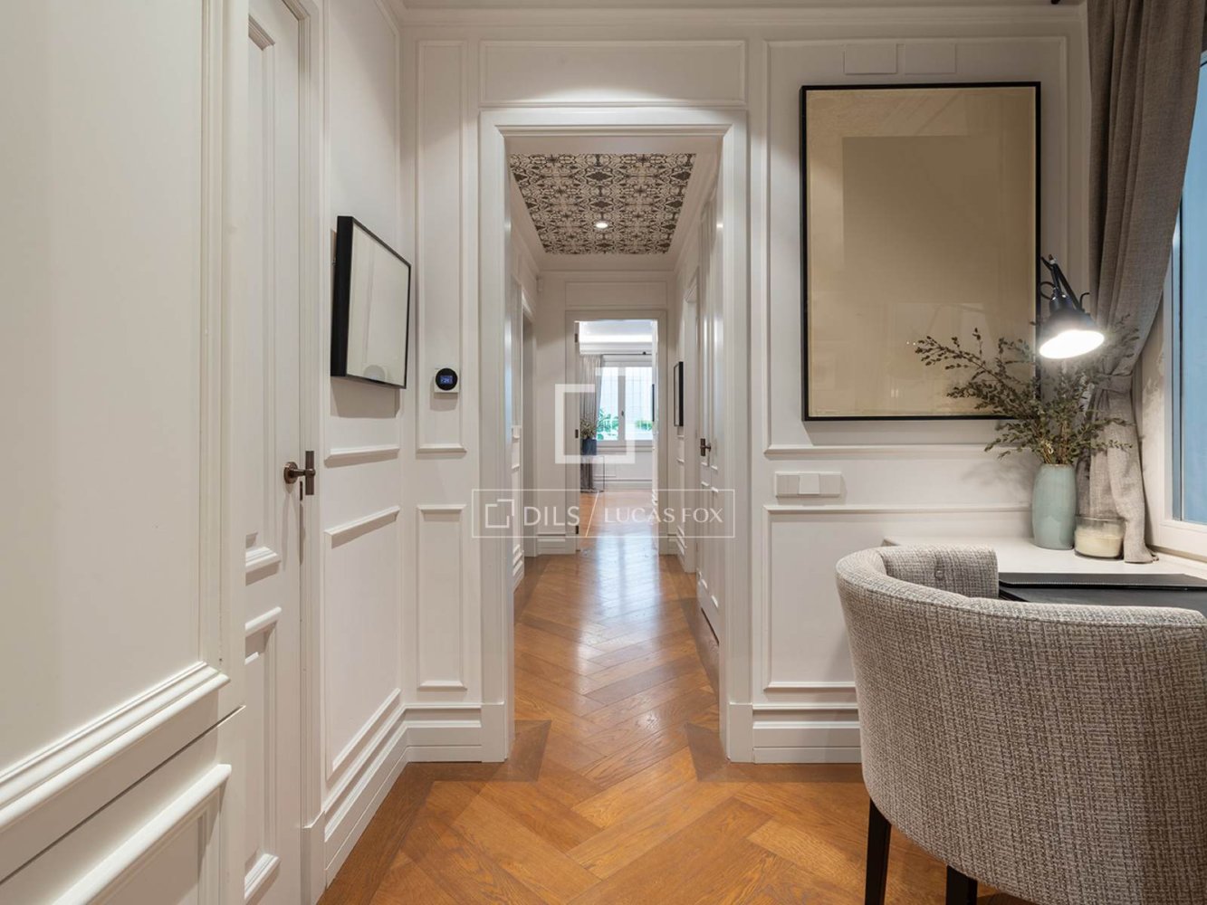 Apartamento en Barcelona, España 3 dormitorios, 250 m2 No. 198476
