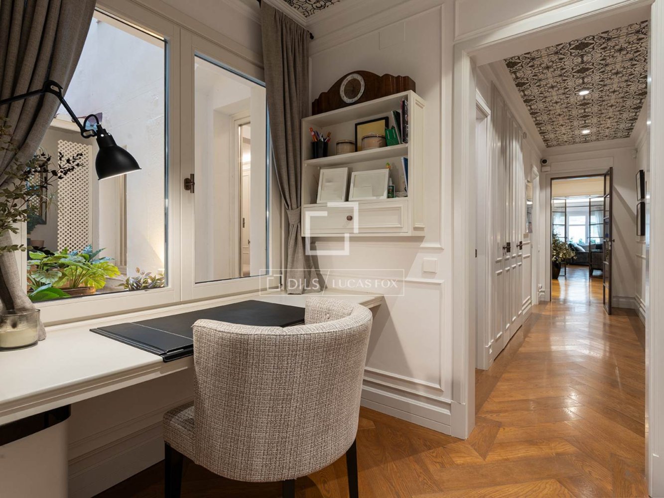 Apartamento en Barcelona, España 3 dormitorios, 250 m2 No. 198476